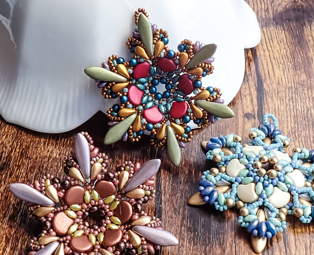 Frosted Flurry Ornament Kit